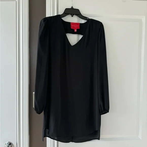 Saks Fifth Avenue black dress - Picture 1 of 2